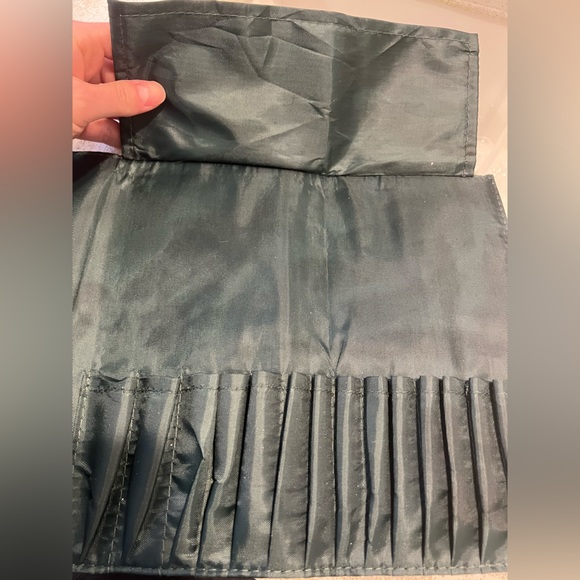 La Mer leather brush case - Picture 4 of 4